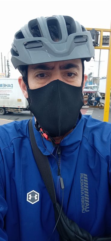 De Jirón Nevado Alpamayo a Jirón Nevado Alpamayo