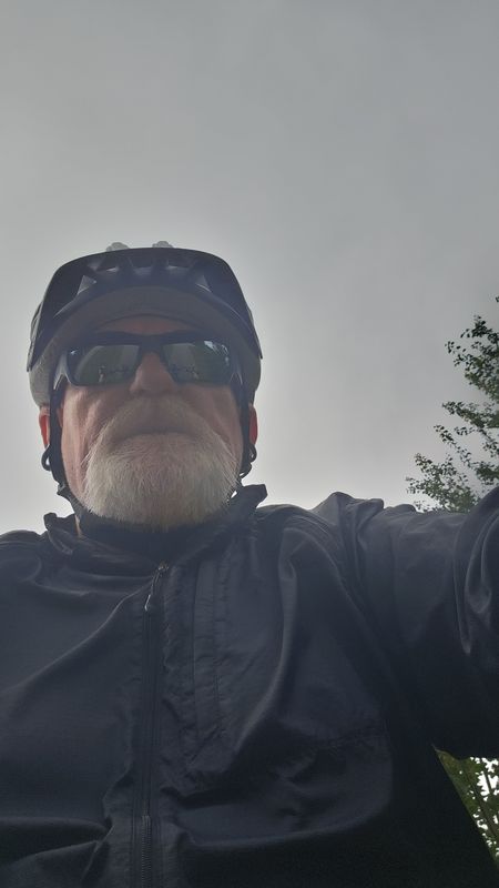 Am Pfinzkanal nach Am Pfinzkanal