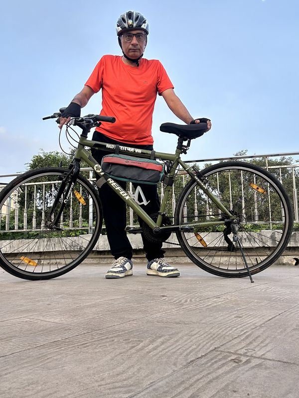 Nishkam Apartment, New Delhi to Nishkam Apartment, New Delhi