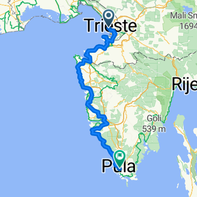 Via del Mercato Vecchio, Trieste a Ulica Bartolomea Dei Vitrei, Pola