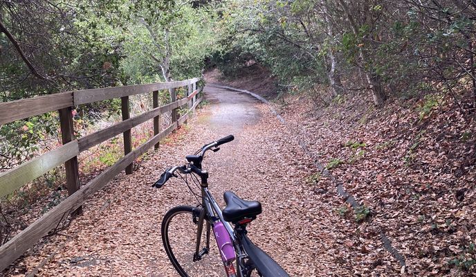 Foto 1 der Bikemap-Route "Woodside Rd, Woodside to Belmont Woods Way, Belmont"