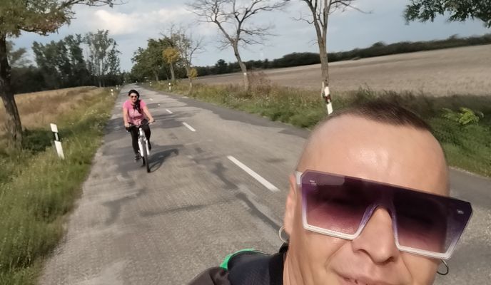 Foto 1 de la ruta de Bikemap "Sídl. M. Corvina - Sídl. M. Corvina"