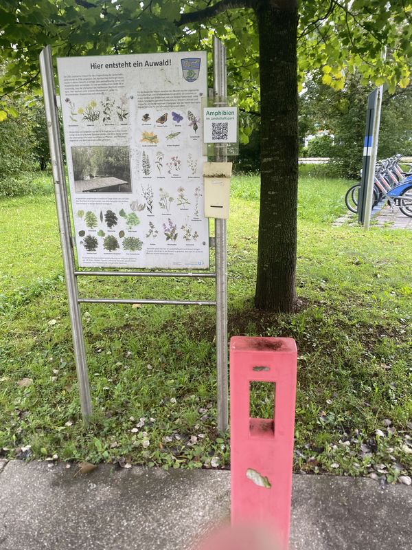 Einsteinstraße, Ottobrunn nach Einsteinstraße, Ottobrunn