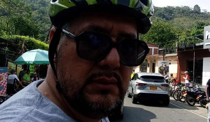 Zdjęcie 2 trasy Bikemap „De Carrera 17a32 a Kr entre Cl y”