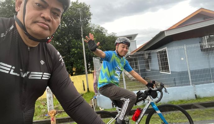 Foto 1 der Bikemap-Route "Relaxed route (Malaysia Day)" Foto 1 der Bikemap-Route "Relaxed route (Malaysia Day)"