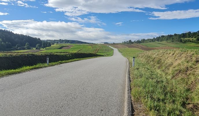 Foto 1 der Bikemap-Route "Sídliště u Nádraží do Siebenlinden"