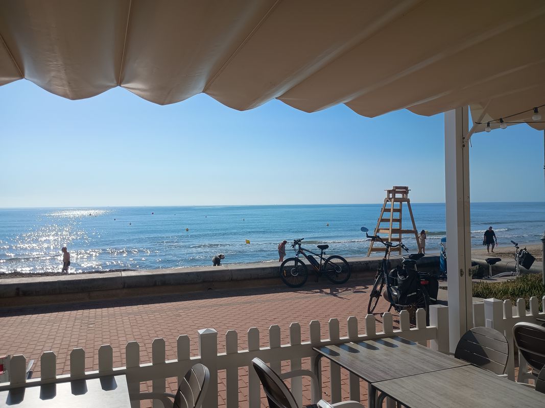 Plaça Poligono naar Plaça Poligono