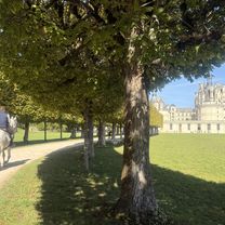 Um Schloss Chambord herum