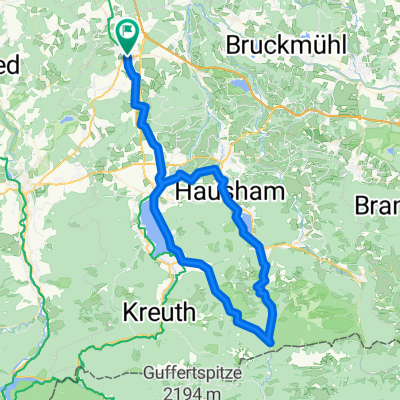 Marktplatz, Holzkirchen nach Marktplatz, Holzkirchen