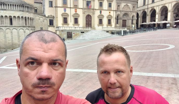 Photo 1 de l’itinéraire Bikemap « Corso Italia to Piazza Santo Spirito 4n »
