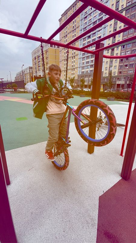 Дерптский переулок, Санкт-Петербург до Парфёновская улица, Санкт-Петербург