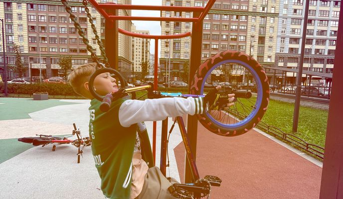 Photo 1 de l’itinéraire Bikemap « Дерптский переулок, Санкт-Петербург до Парфёновская улица, Санкт-Петербург »