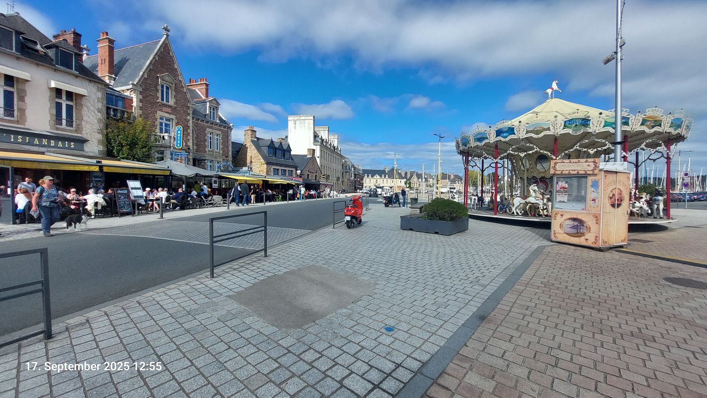 Quai Armand Dayot nach Rue de Cruckin