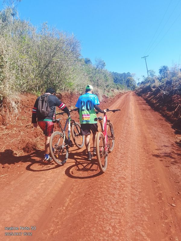 De de Abril Esquina a Avenida Republica Argentina