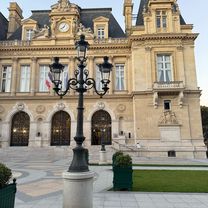 Boulevard Maurice Barrès, Neuilly-sur-Seine to Place de la République, Levallois-Perret