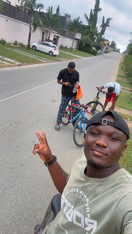 Rue F48, Abidjan à Rue F42, Abidjan