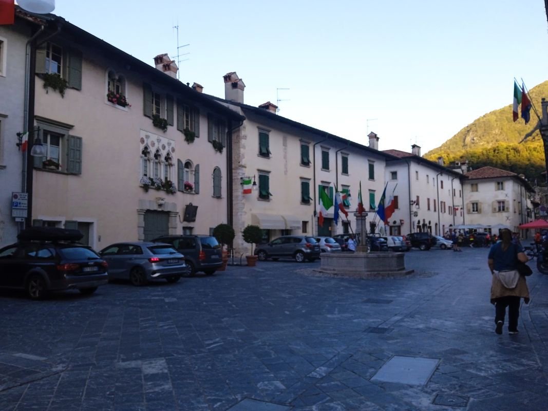 Via Nazionale to Via Nazionale