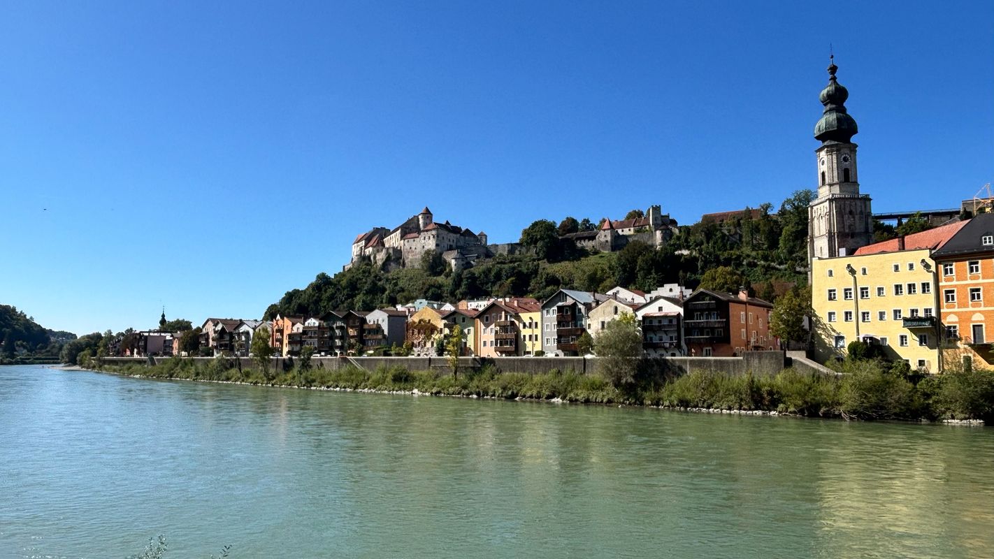 Lamprechtshausen – Oberer Weilhartsforst – Burghausen – Tittmoning – Salzburg