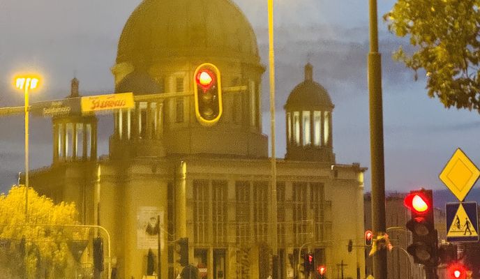 Photo 2 de l’itinéraire Bikemap « J Kusocińskiego, Лодзь до J Kusocińskiego, Лодзь »