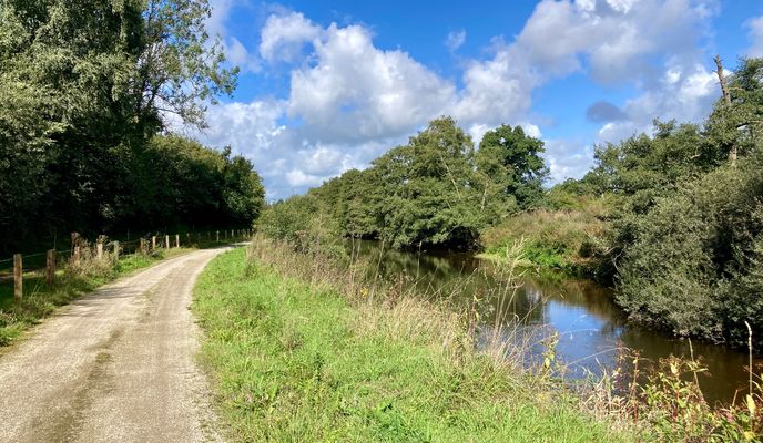Photo 1 of the Bikemap route "Pont-Farcy - Saint-Lô"