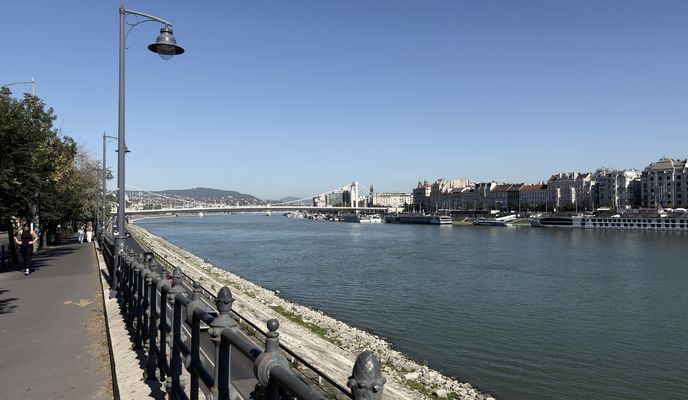 Photo 1 of the Bikemap route "47.469, 18.977 to 47.516, 19.053"