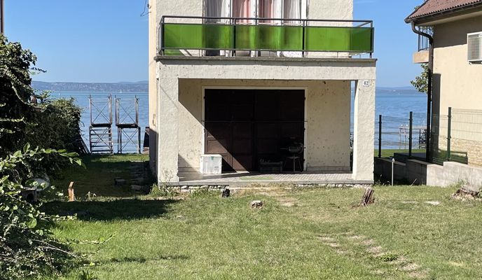 Photo 1 of the Bikemap route "Balatonfűzfő - Vécsey Károly utca, Siófok" Photo 1 of the Bikemap route "Balatonfűzfő - Vécsey Károly utca, Siófok"