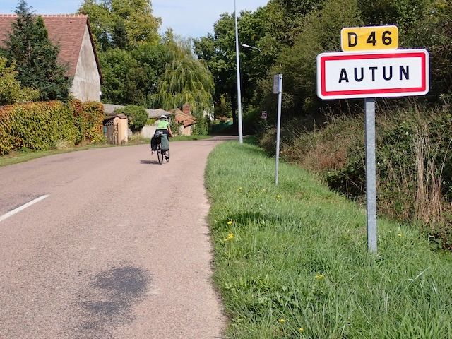 Toulon-sur-Arroux to Autun
