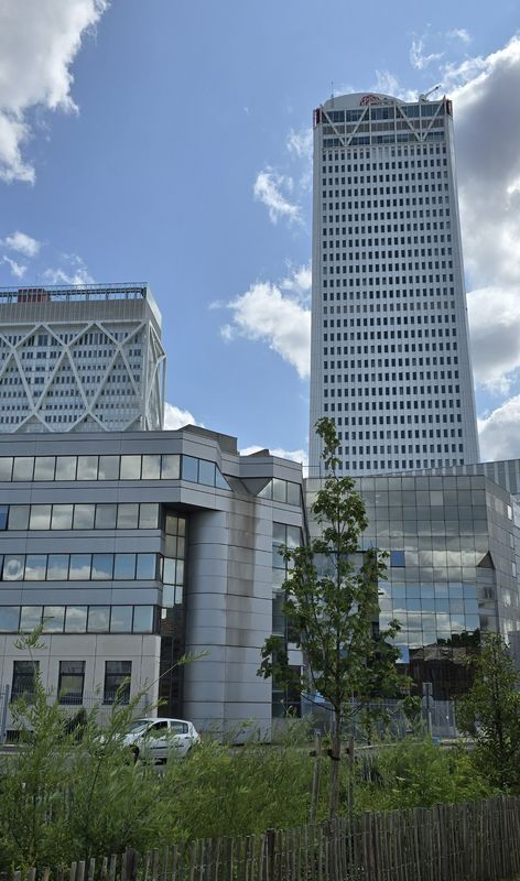 Agréable sortie en VTT. Graffs et fresques. Paris/Aubervilliers/ St Denis.