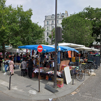 Au Père Lachaise. Aller puis retour.