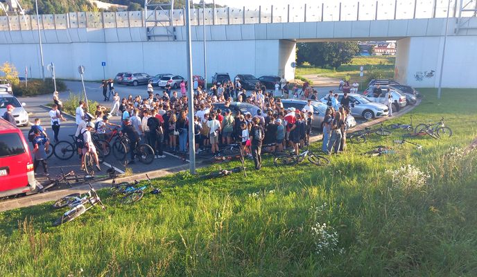 Photo 1 of the Bikemap route "Na Ostrove to Adamovské Kochanovce"