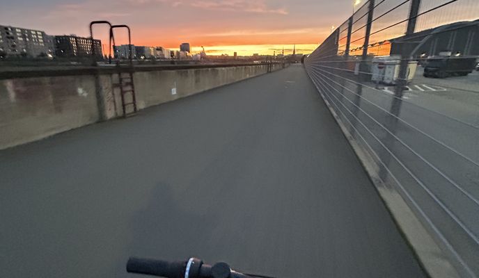 Photo 1 de l’itinéraire Bikemap « Veddeler Damm, Hamburg to Veddeler Damm, Hamburg »