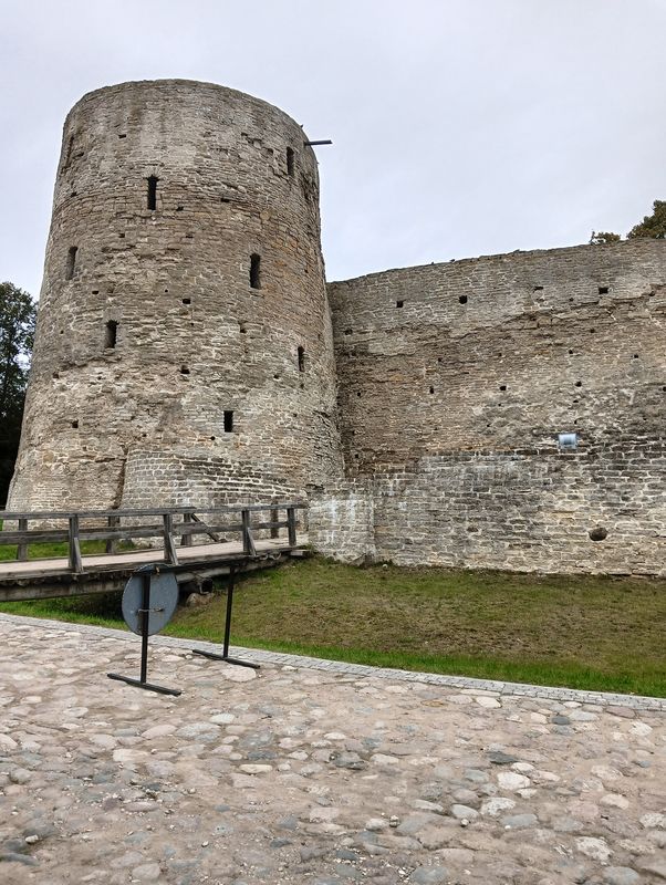 От Коммунальная улица 75А до Коммунальная улица 75Б