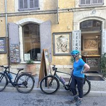 Chemin de Gastoul, Cucuron to Route de Cadenet, Vaugines