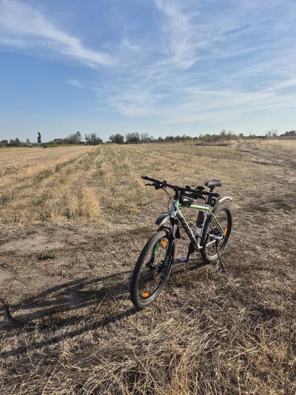 Izbăsești - biserica Vlascuța-baraj Stolnici - Fâlfani