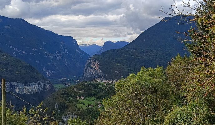 Foto 2 der Bikemap-Route "Da Via Papa Luciani a Via Papa Luciani" Foto 2 der Bikemap-Route "Da Via Papa Luciani a Via Papa Luciani"