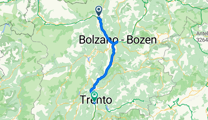 Theaterplatz nach Sanseverino S.Nicolò