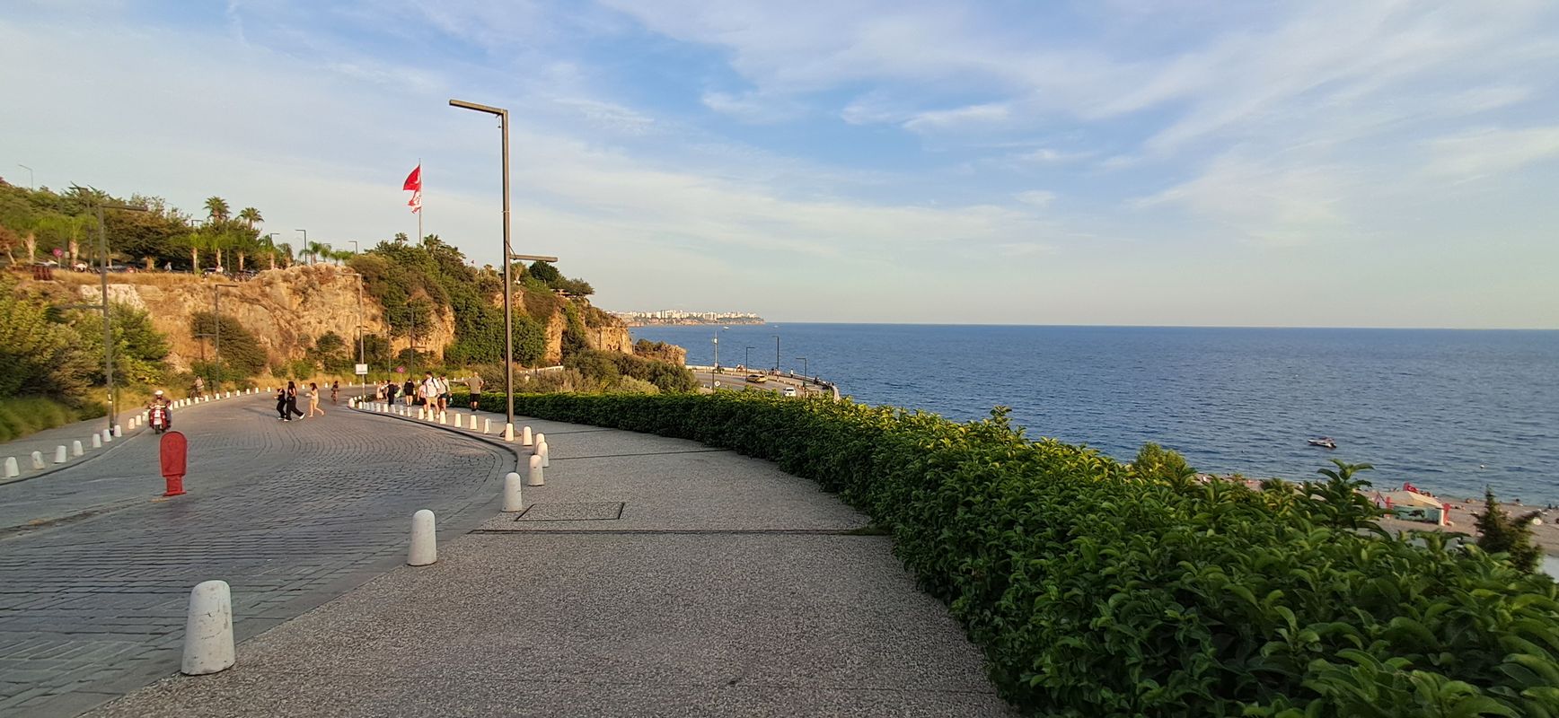 Atatürk Bulvarı to Yıl Bulvarı