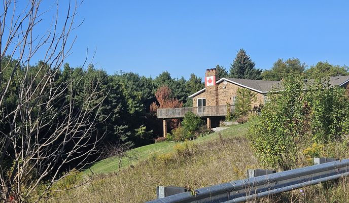 Foto 2 der Bikemap-Route "От Old Kennedy Road до Queens Quay West" Foto 2 der Bikemap-Route "От Old Kennedy Road до Queens Quay West"