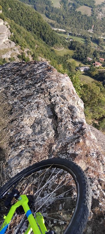 Da Via Zena a Monte Bibele