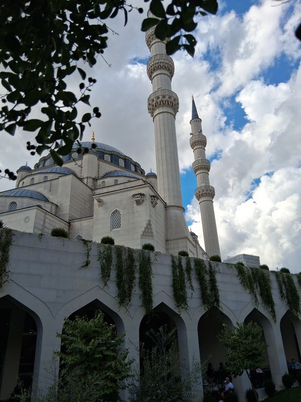 Trasa do Rruga Perlat Rexhepi