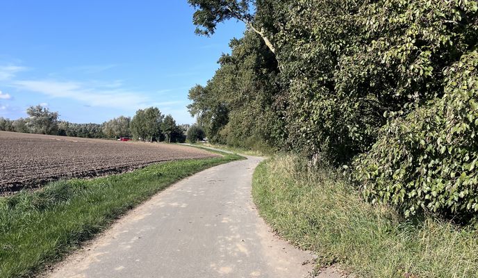 Photo 1 of the Bikemap route "Greifswalder Chaussee, Stralsund nach Europäischer Fernwanderweg 9, Kenz-Küstrow"