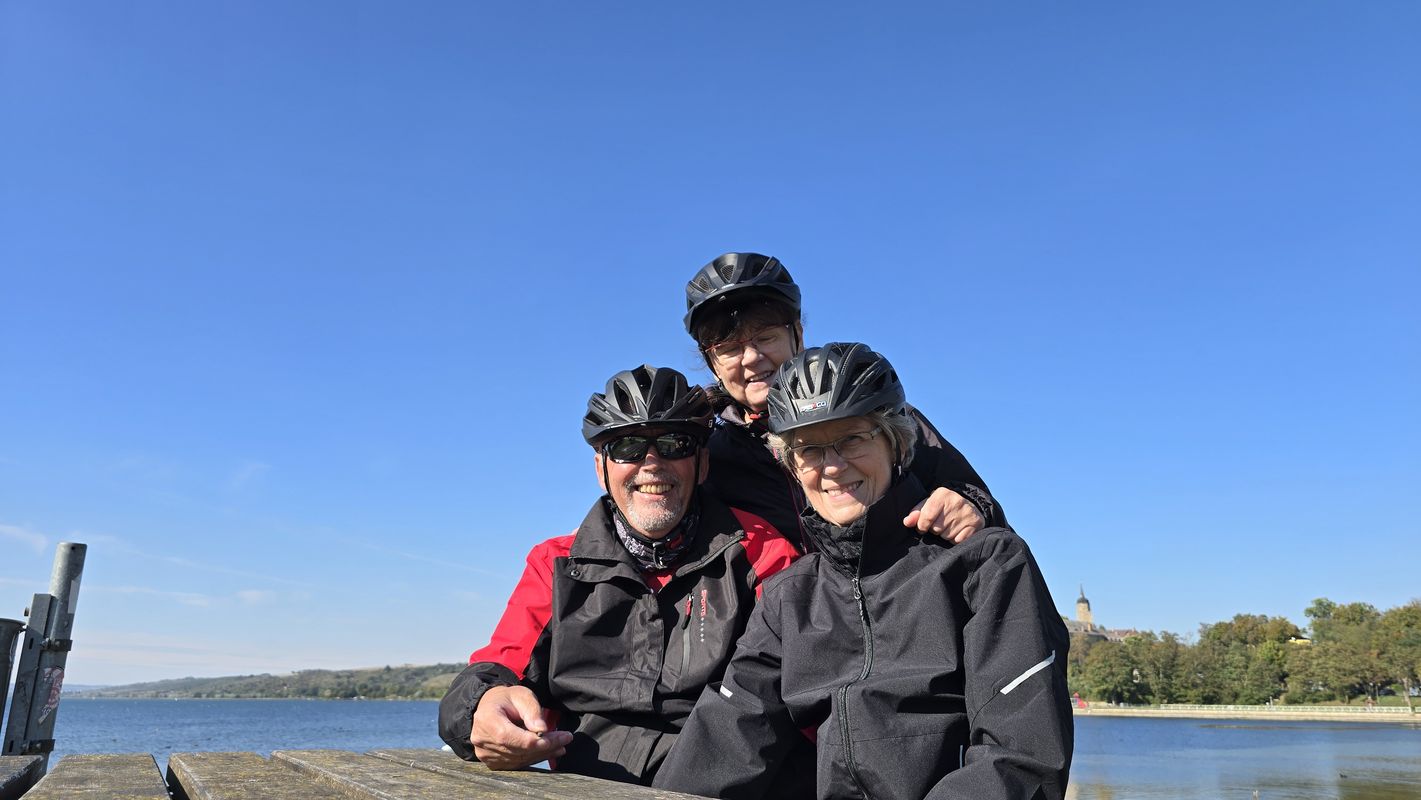 Straße der deutschen Einheit nach Mühlweg