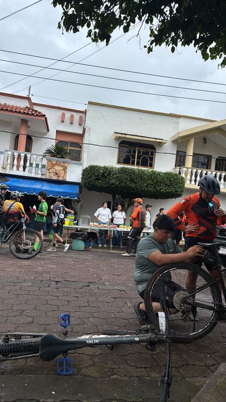 Calle Carlos Jongiud, Peribán de Ramos a Peribán