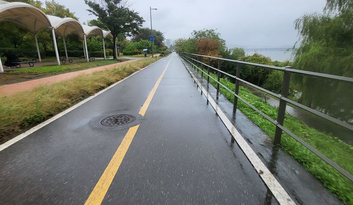 Foto 2 del percorso Bikemap "느린 주행"