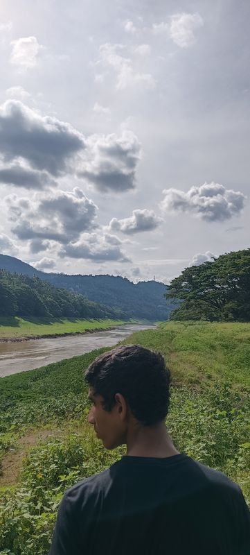 Route to Kandy-Mahiyangane-Padiyatalawa Highway