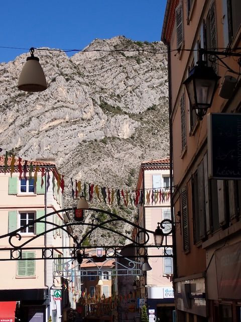 Montrond to Sisteron