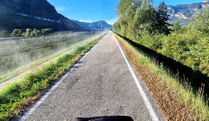 Photo 1 de l’itinéraire Bikemap « Tag 6: Zum Gardasee »