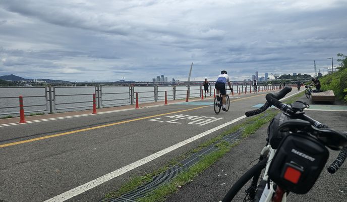 Photo 1 of the Bikemap route "평촌동 93-11Ph0]으로 라우팅"