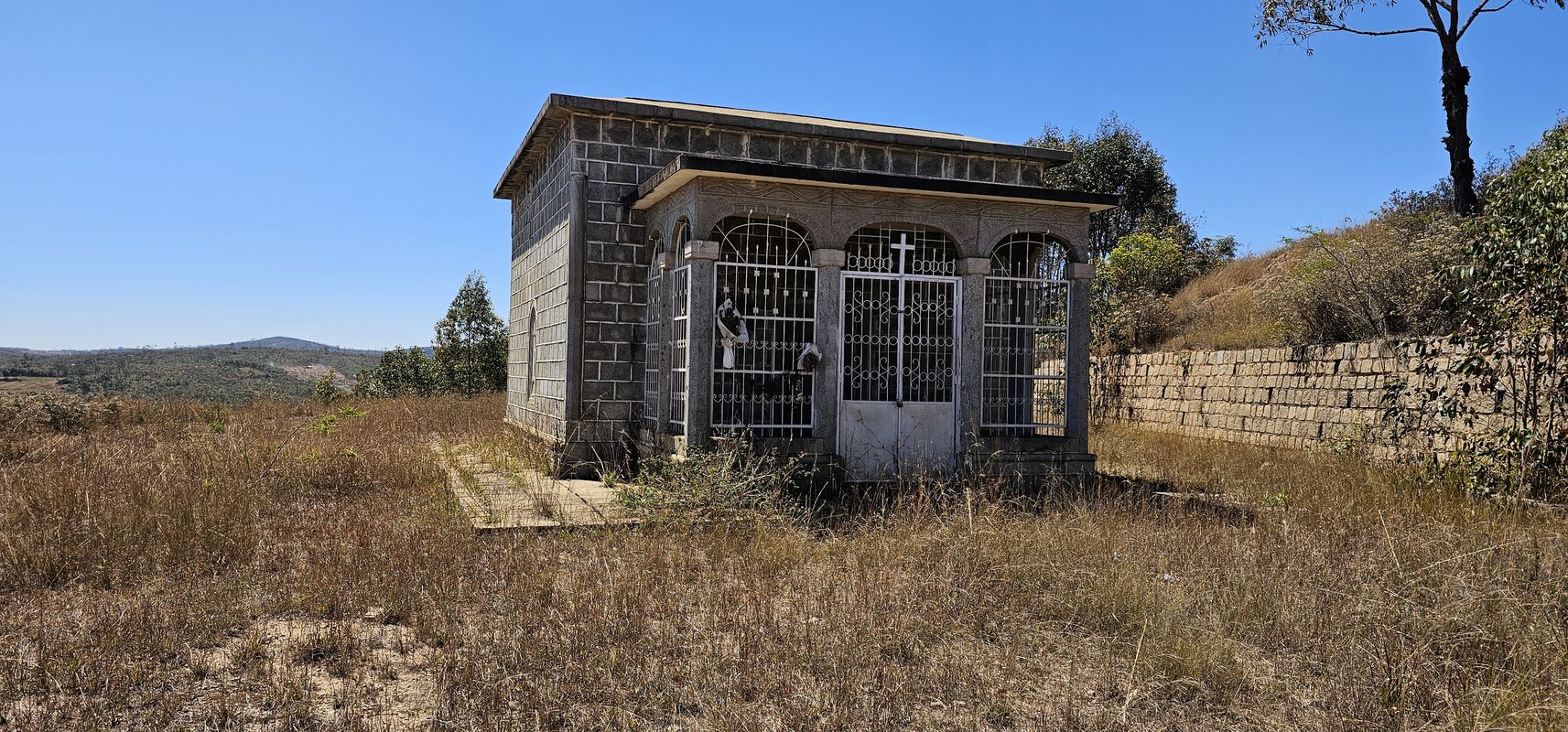 anniversaire 🎂 DADOU malalanay ambohibary