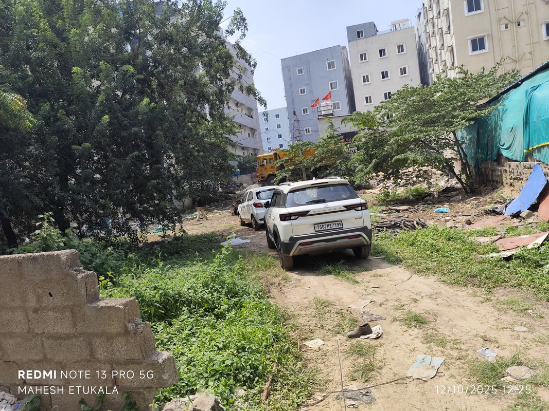 Madhapur Road to Road Number 14-20-677/39/1